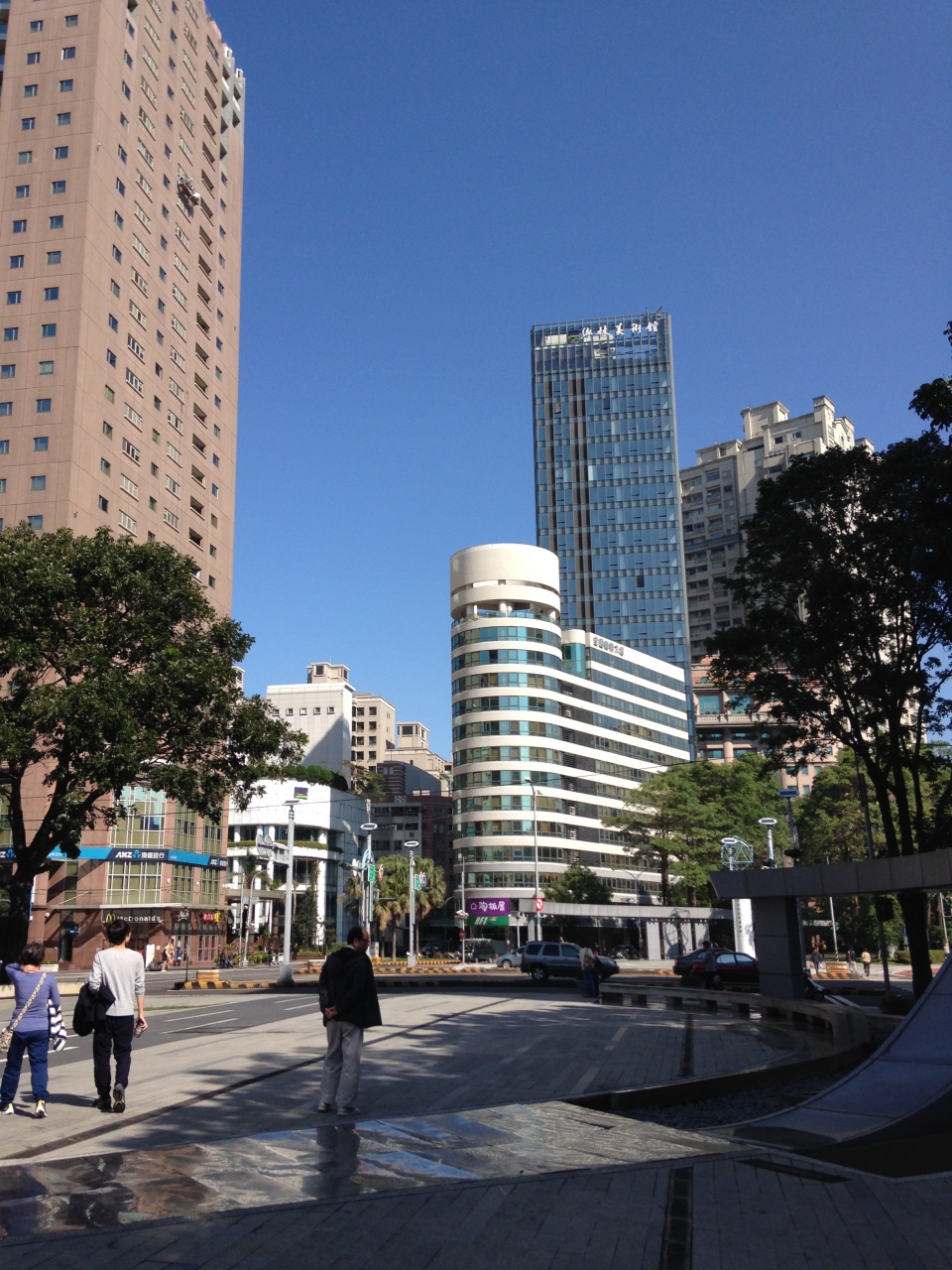天候に悩まされた10日間 その1 台北から台中 台中 台湾 の旅行記 ブログ By やしのみさん フォートラベル