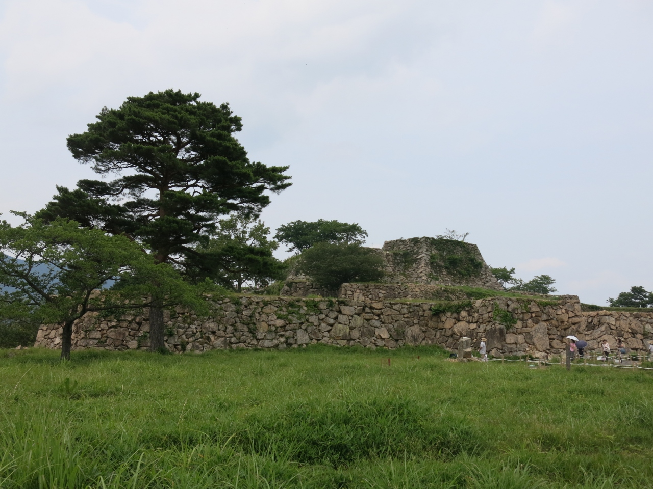 竹田城 松山城 姫路城 1泊2日の城めぐり旅 1日目 竹田城跡 朝来 生野 兵庫県 の旅行記 ブログ By Booさん フォートラベル 竹田城 松山城 姫路城 1泊2日の城めぐり旅 1日目 竹田城跡 朝来 生野 兵庫県 の旅行記 ブログ By Booさん フォートラベル