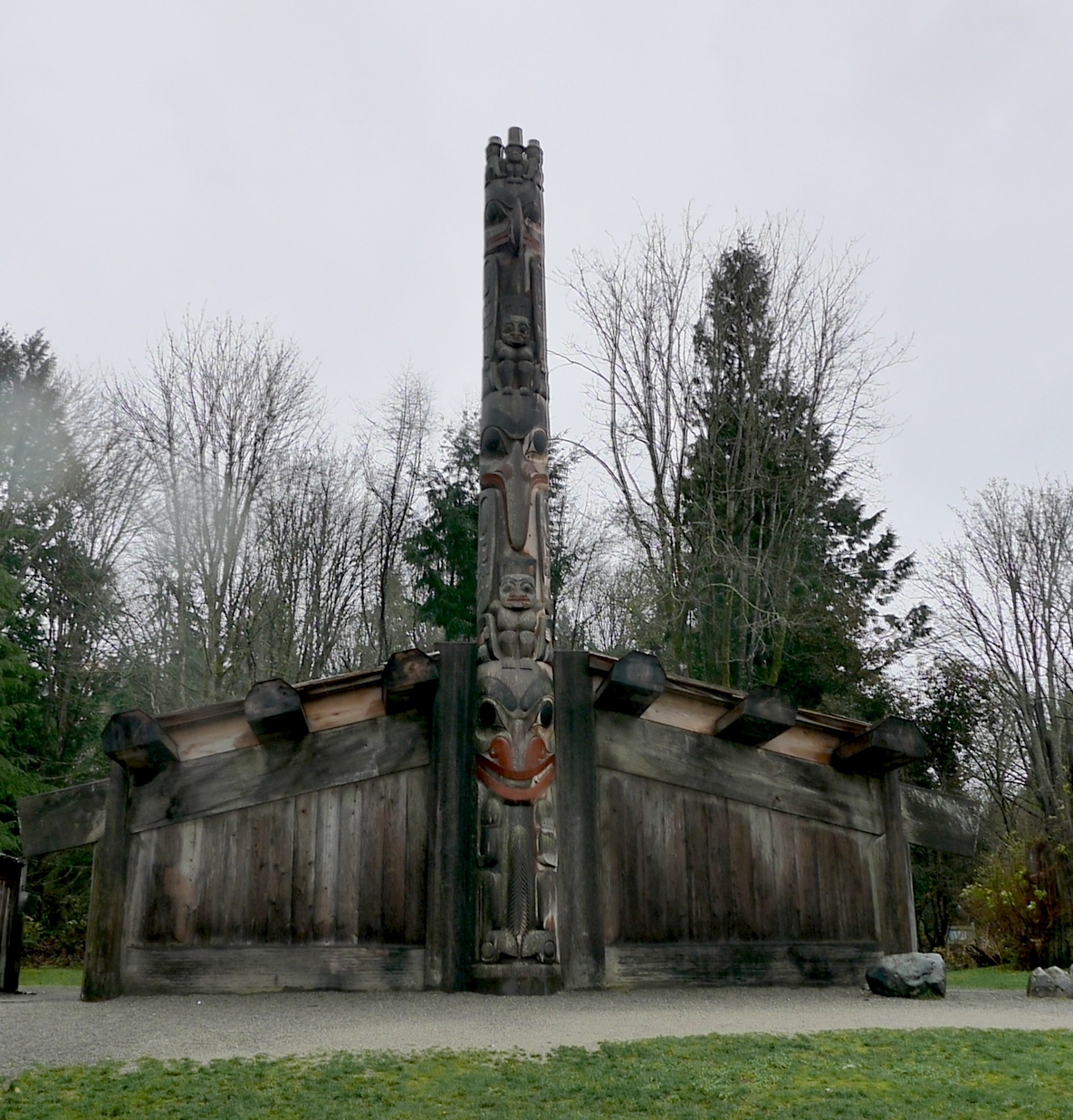 15 12バンクーバー学会旅行6 Ubc Moa3 野外展示 バンクーバー美術館 Vancouver Artgallery バンクーバー カナダ の旅行記 ブログ By Suomitaさん フォートラベル 15 12バンクーバー学会旅行6 Ubc Moa3 野外展示 バンクーバー美術館 Vancouver Artgallery バンクーバー カナダ の旅行記 ブログ By Suomitaさん フォートラベル