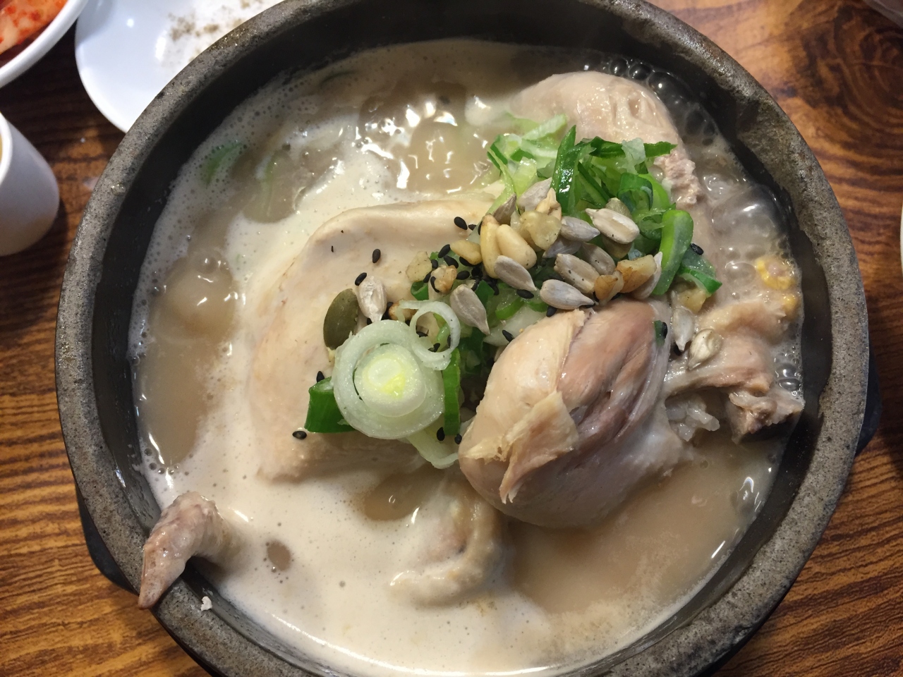 春の始まりにソウルへ チョッパル 参鶏湯 コプチャン プルコギ ソルロンタン韓国グルメ編 ソウル 韓国 の旅行記 ブログ By Orangeroom4mikaさん フォートラベル 春の始まりにソウルへ チョッパル 参鶏湯 コプチャン プルコギ ソルロンタン韓国グルメ編 ソウル 韓国 の旅行記 ブログ By Orangeroom4mikaさん フォートラベル