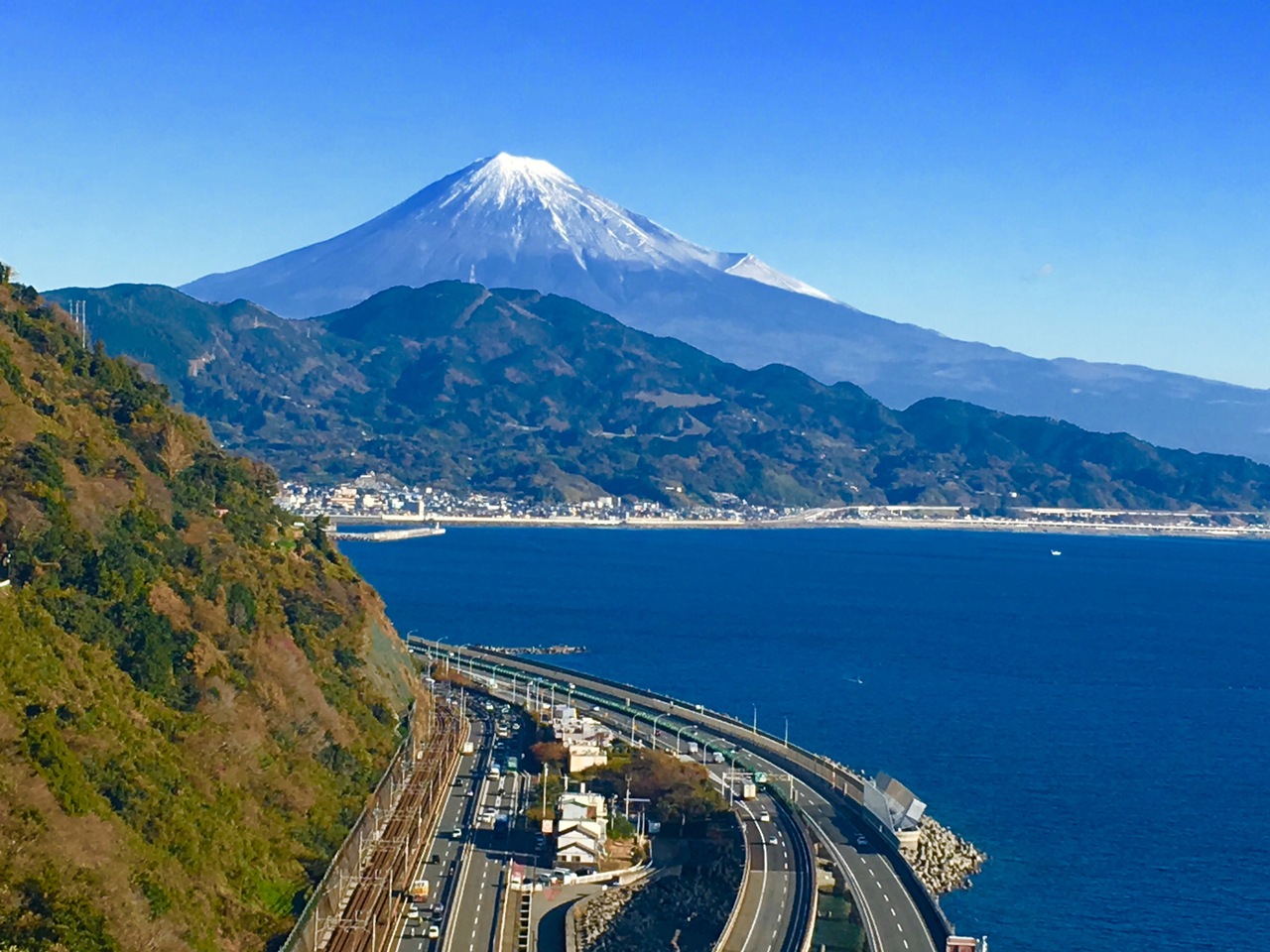 富士山 江の島 鎌倉 熱海 伊豆高原の旅 藤沢 江ノ島 神奈川県 の旅行記 ブログ By Mrfreedomさん フォートラベル 富士山 江の島 鎌倉 熱海 伊豆高原の旅 藤沢 江ノ島 神奈川県 の旅行記 ブログ By Mrfreedomさん フォートラベル