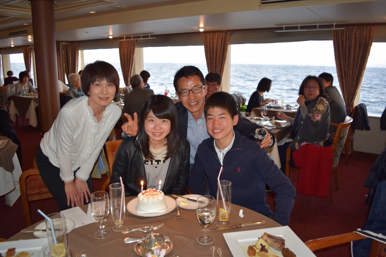 東京湾サンセットクルーズ 汐留 東京 の旅行記 ブログ By Takemanさん フォートラベル
