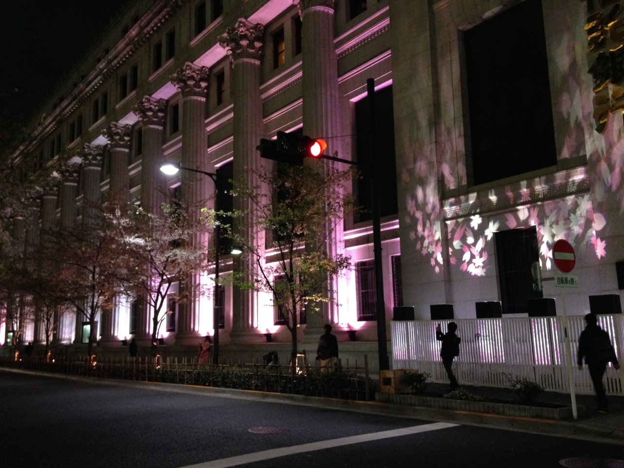 築地観光と日本橋桜フェスティバル 夜 日本橋 東京 の旅行記 ブログ