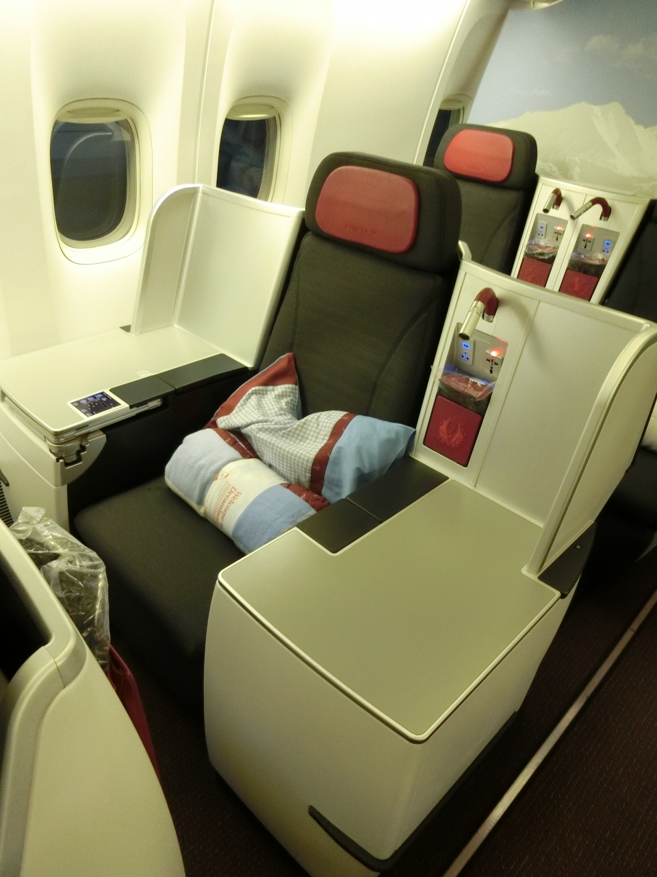 オーストリア航空 ビジネスクラス搭乗記 77 0 ウィーン オーストリア の旅行記 ブログ By コロアさん フォートラベル