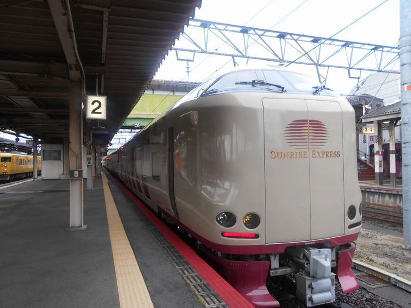 楽しい乗り物に乗ろう Jr西日本 サンライズ出雲 岡山 鳥取 米子 鳥取県 の旅行記 ブログ By たぬき２号さん フォートラベル