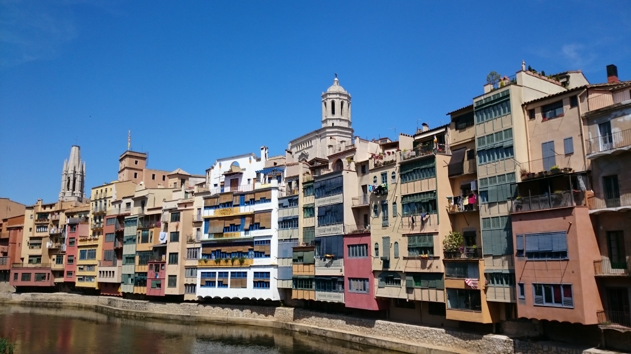 素敵な街並みのジローナ ジローナ スペイン の旅行記 ブログ By Mina3さん フォートラベル