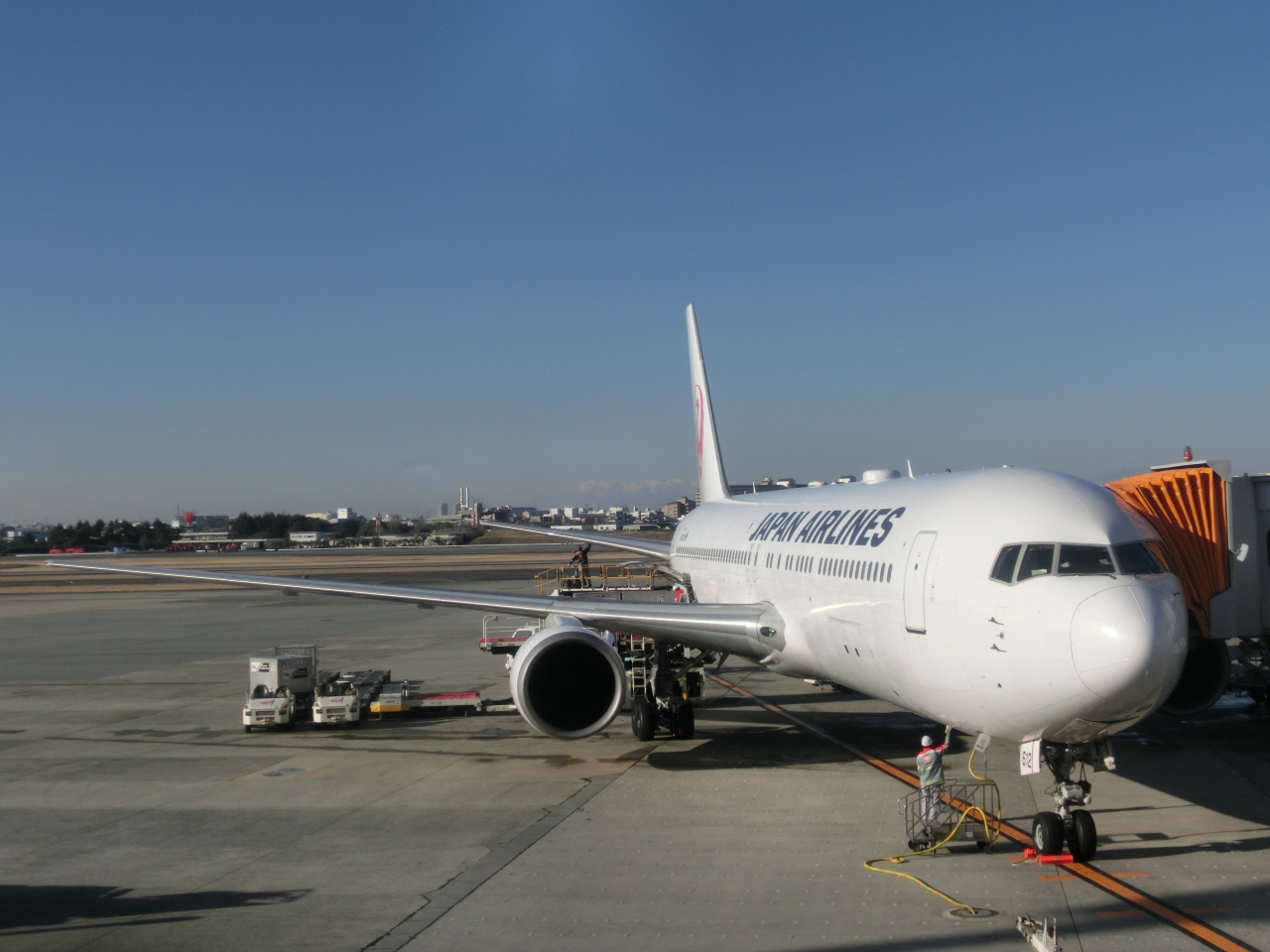 久々のフライト 東京発伊丹行jl101便 伊丹空港 豊中 大阪 の旅行記 ブログ By Boeing737さん フォートラベル 久々のフライト 東京発伊丹行jl101便 伊丹空港 豊中 大阪 の旅行記 ブログ By Boeing737さん フォートラベル