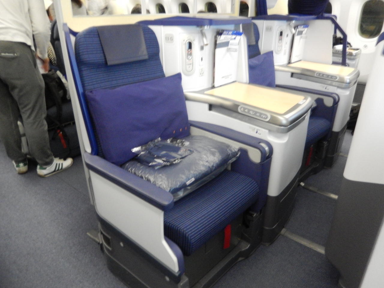 Anaビジネスクラスで行くシンガポール 往路はバンコク乗り継ぎでsqスワンナプーム国際空港 シルバークリスラウンジ利用と復路は羽田直行便 Hnd Bkk Sin Hnd 16年9月 シンガポール シンガポール の旅行記 ブログ By Hideさん フォートラベル