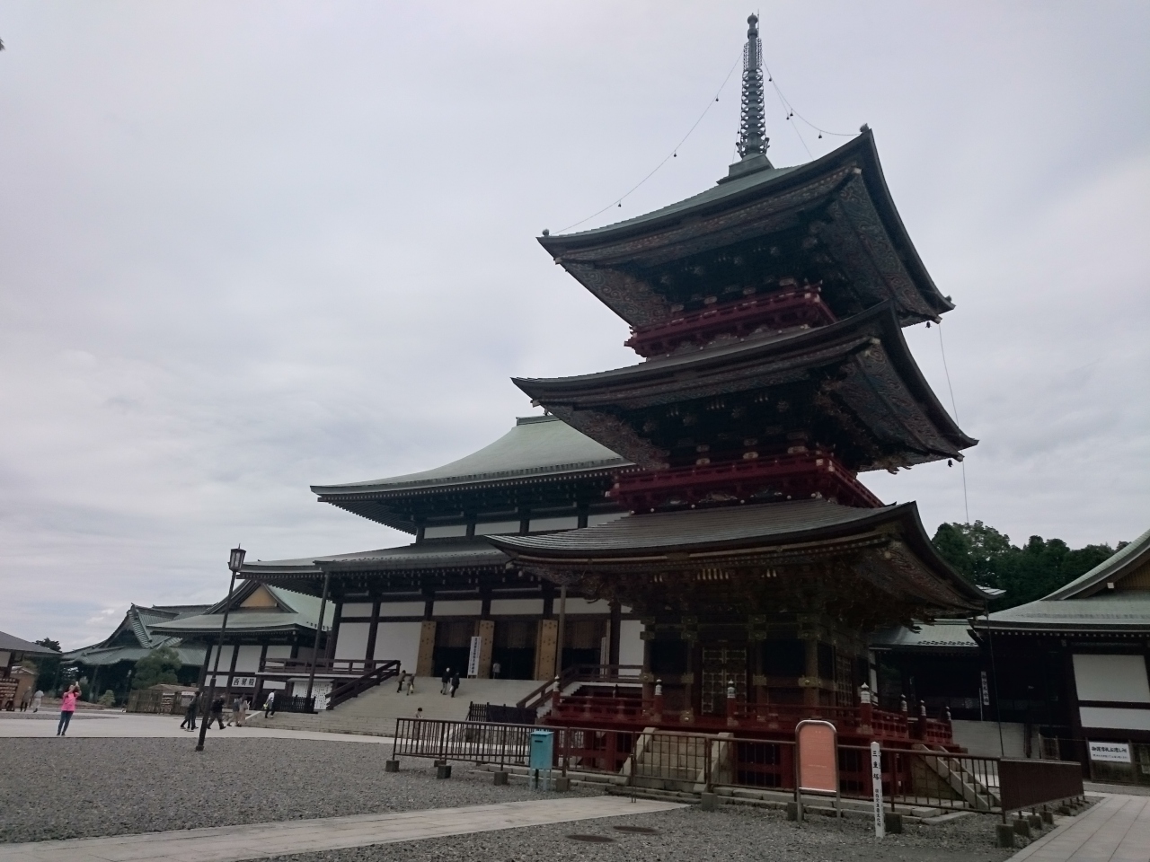 外国人観光客と一緒に成田山詣で 成田 千葉県 の旅行記 ブログ By パロコさん フォートラベル