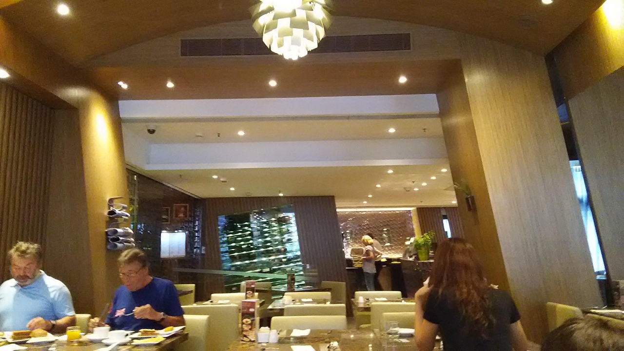 香港家族旅行４日目 ハーバー プラザ８ディグリースの朝食 香港 香港 の旅行記 ブログ By もなそらぱぱさん フォートラベル