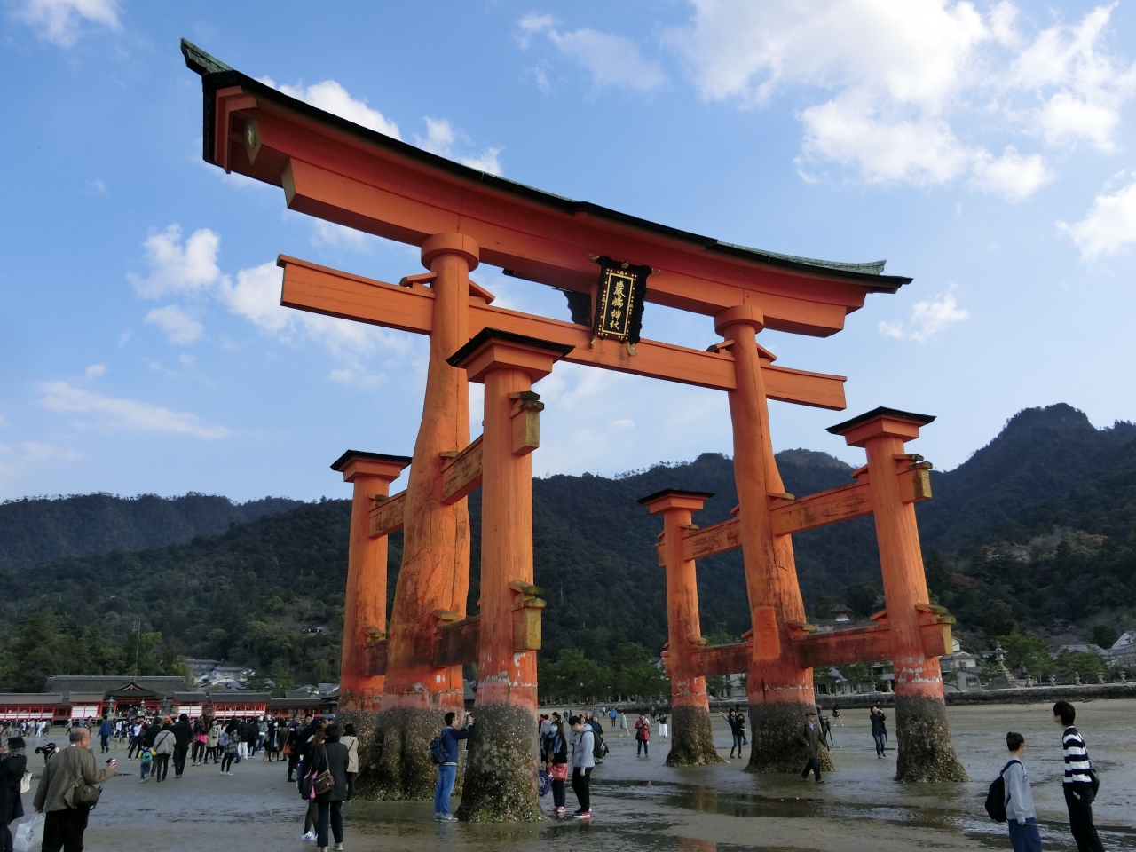 厳島神社 大鳥居 干潮 宮島 厳島神社 広島県 の旅行記 ブログ By 川上さん フォートラベル