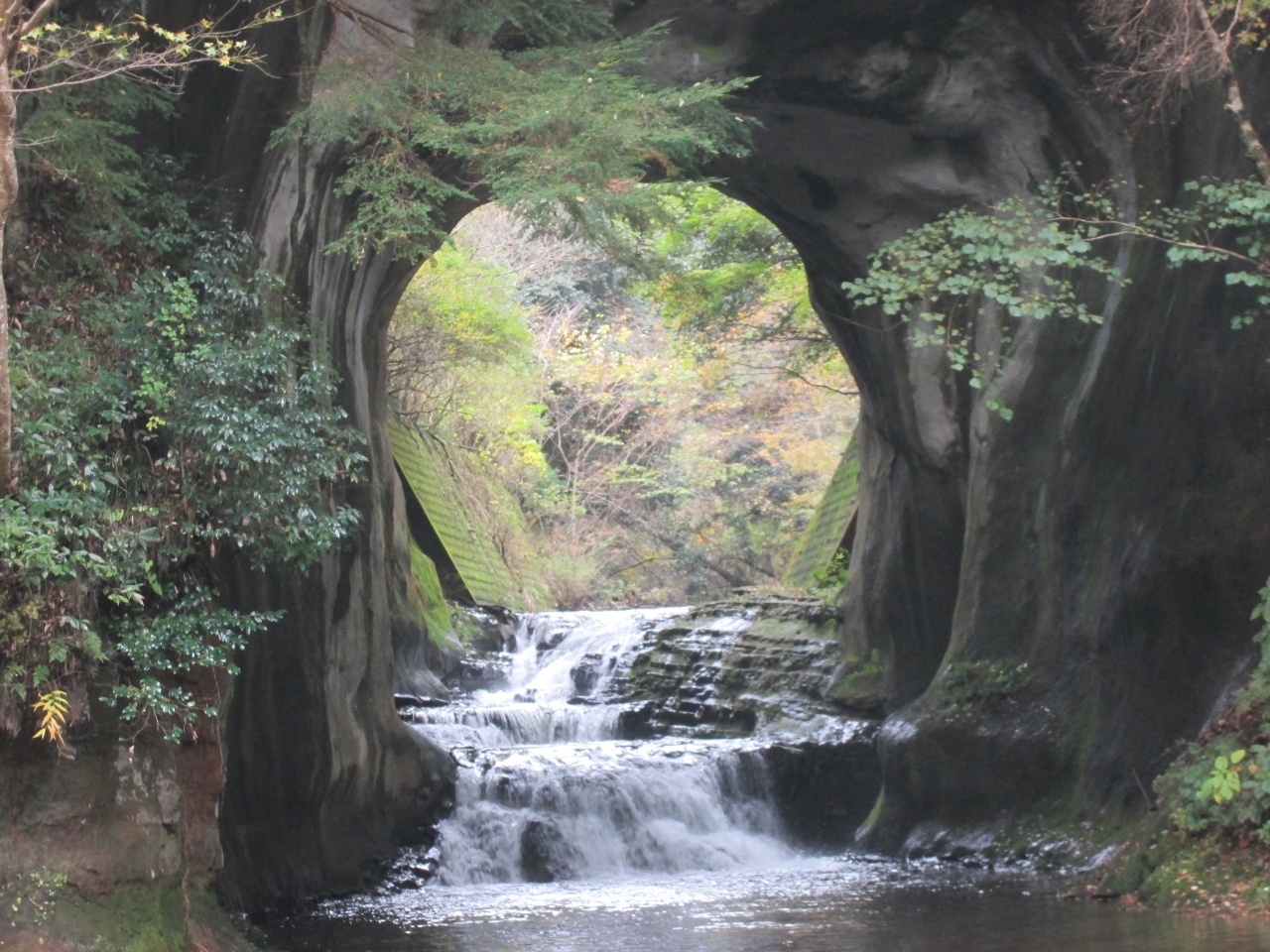 房総君津の人気観光スポット 濃溝の滝 と 鋸山 日本寺 に 君津 千葉県 の旅行記 ブログ By タビガラスさん フォートラベル