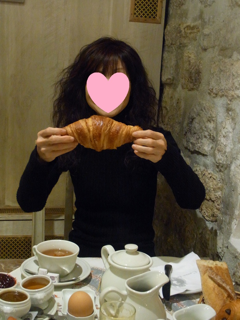 クリスマスのパリを歩く パリの朝食 パリ フランス の旅行記 ブログ By おちゃのじかんさん フォートラベル
