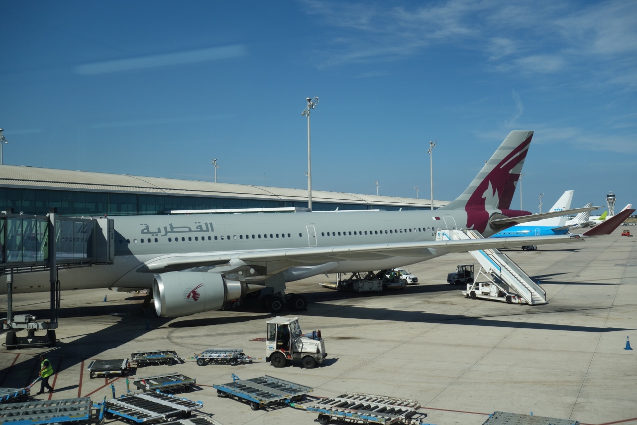 16年夏 スペイン旅行記 カタール航空 Qr0807 0145 成田 ドーハ バルセロナ エコノミークラス 搭乗記 バルセロナ スペイン の旅行記 ブログ By アカプルコさん フォートラベル