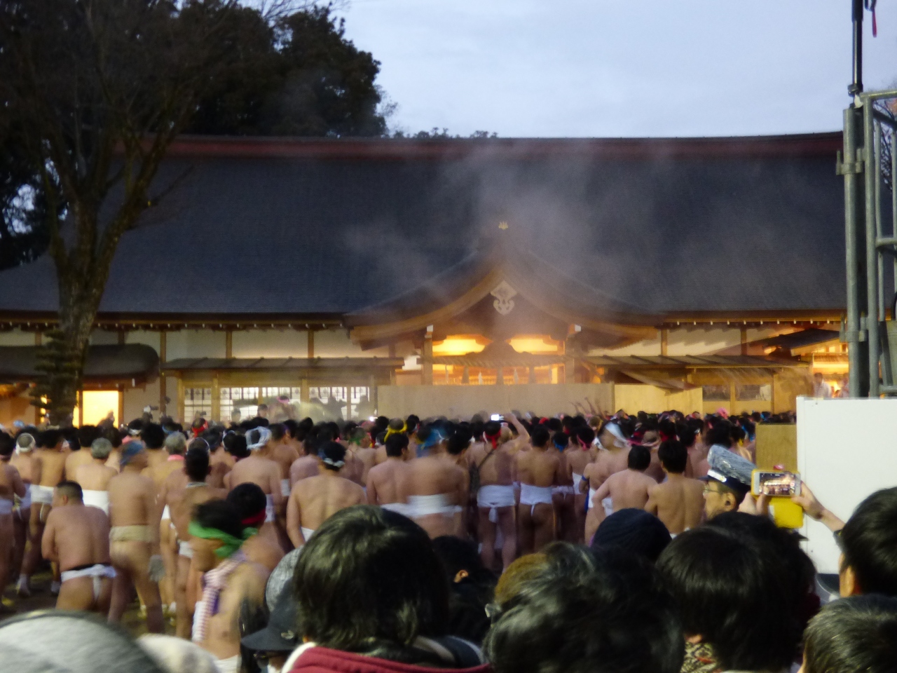 17年国府宮裸祭り 稲沢 清須 愛知県 の旅行記 ブログ By Melonpanさん フォートラベル 17年国府宮裸祭り 稲沢 清須 愛知県 の旅行記 ブログ By Melonpanさん フォートラベル