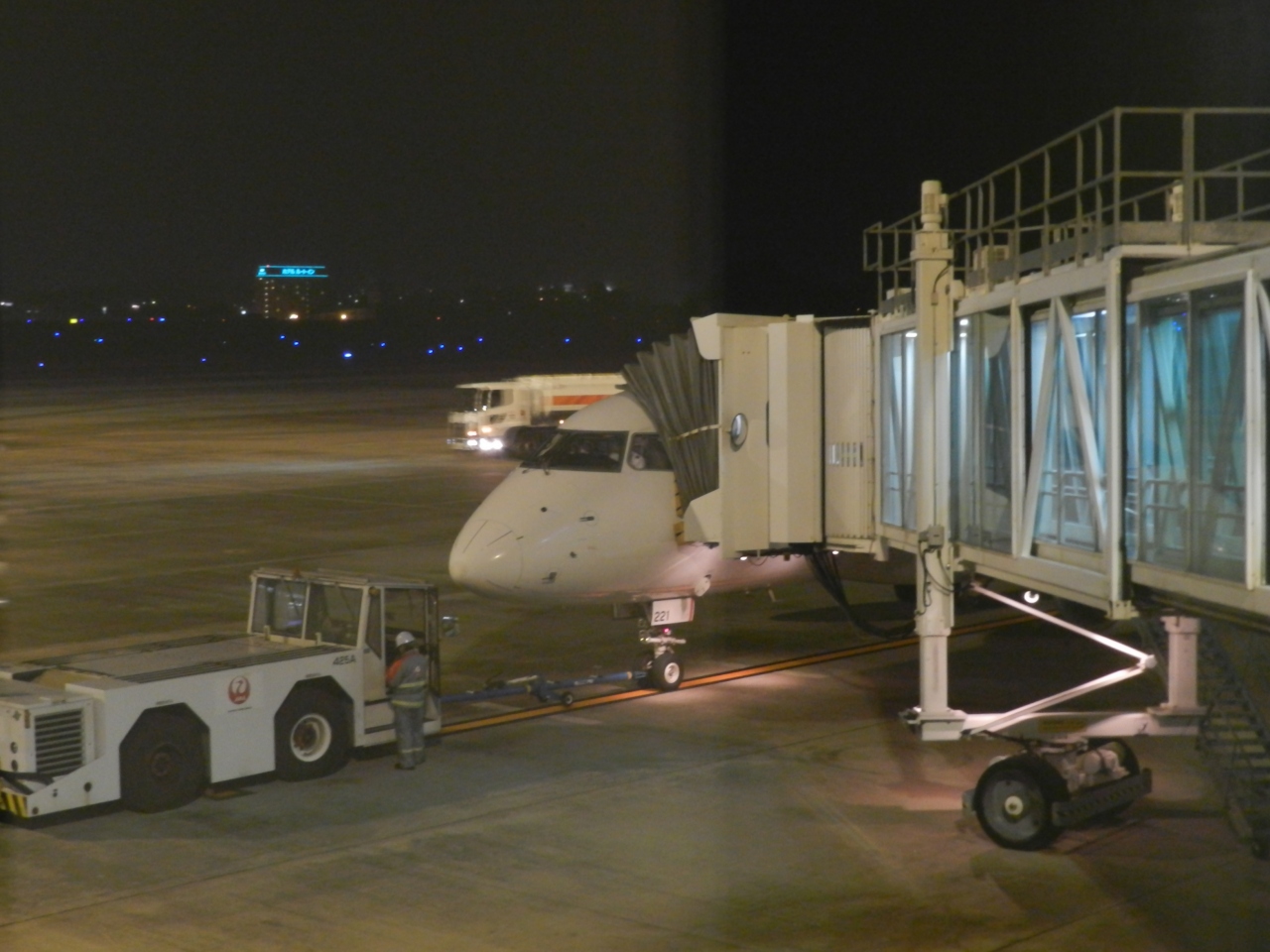いわて花巻空港 伊丹空港 帰路編 15年11月 岩手県の紅葉 滝めぐりの旅 その１４ 最終章 花巻 岩手県 の旅行記 ブログ By Joecoolさん フォートラベル
