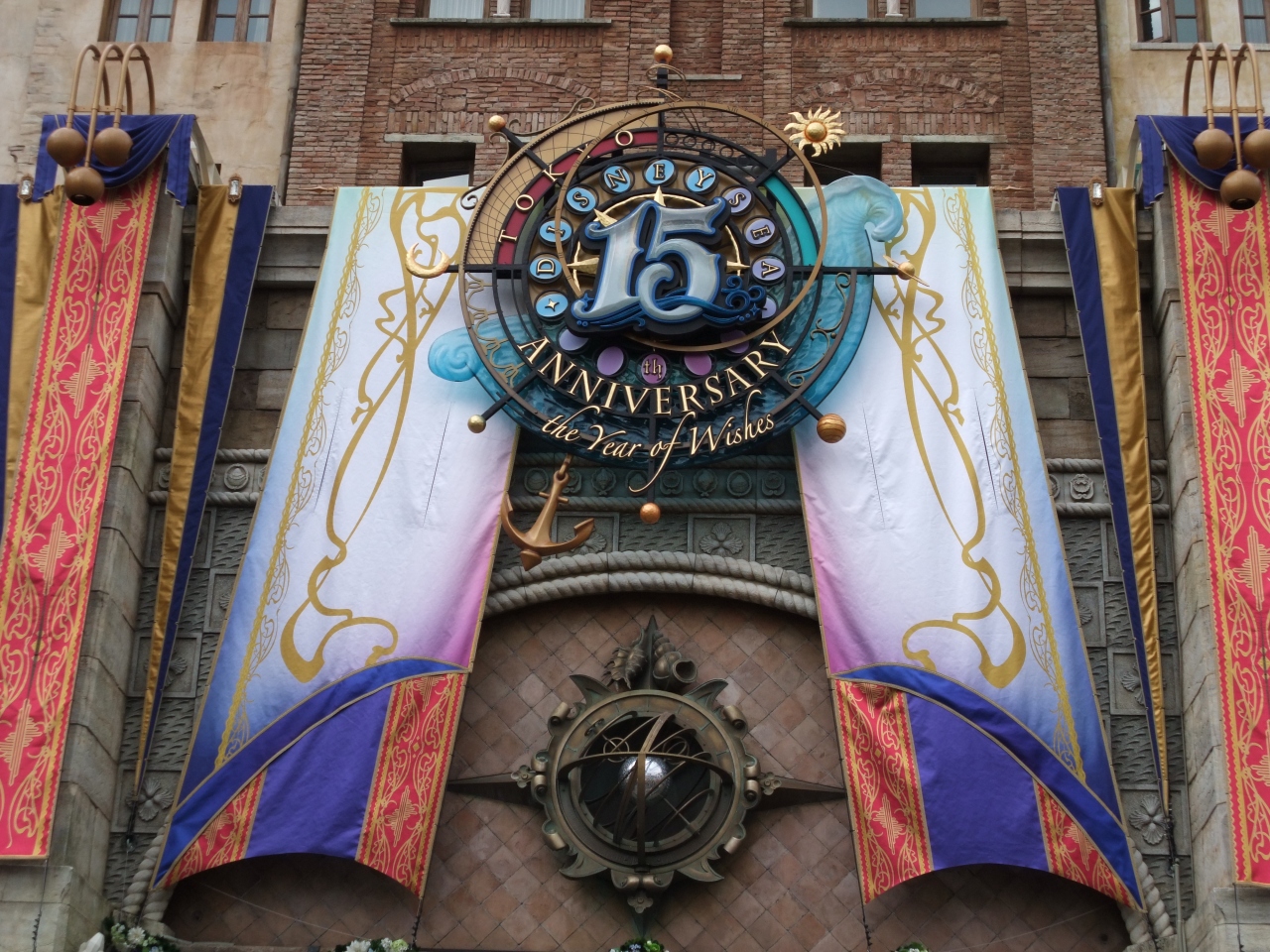 最後にもう一度行ってきた きらめく海へ シャイン オン 東京ディズニーシー15周年 ザ イヤー オブ ウィッシュ グランドフィナーレ へ オ マイ クリスタル でおなじみ大人気のクリスタルブルーが言う やっと会えましたね になるのか 果たして