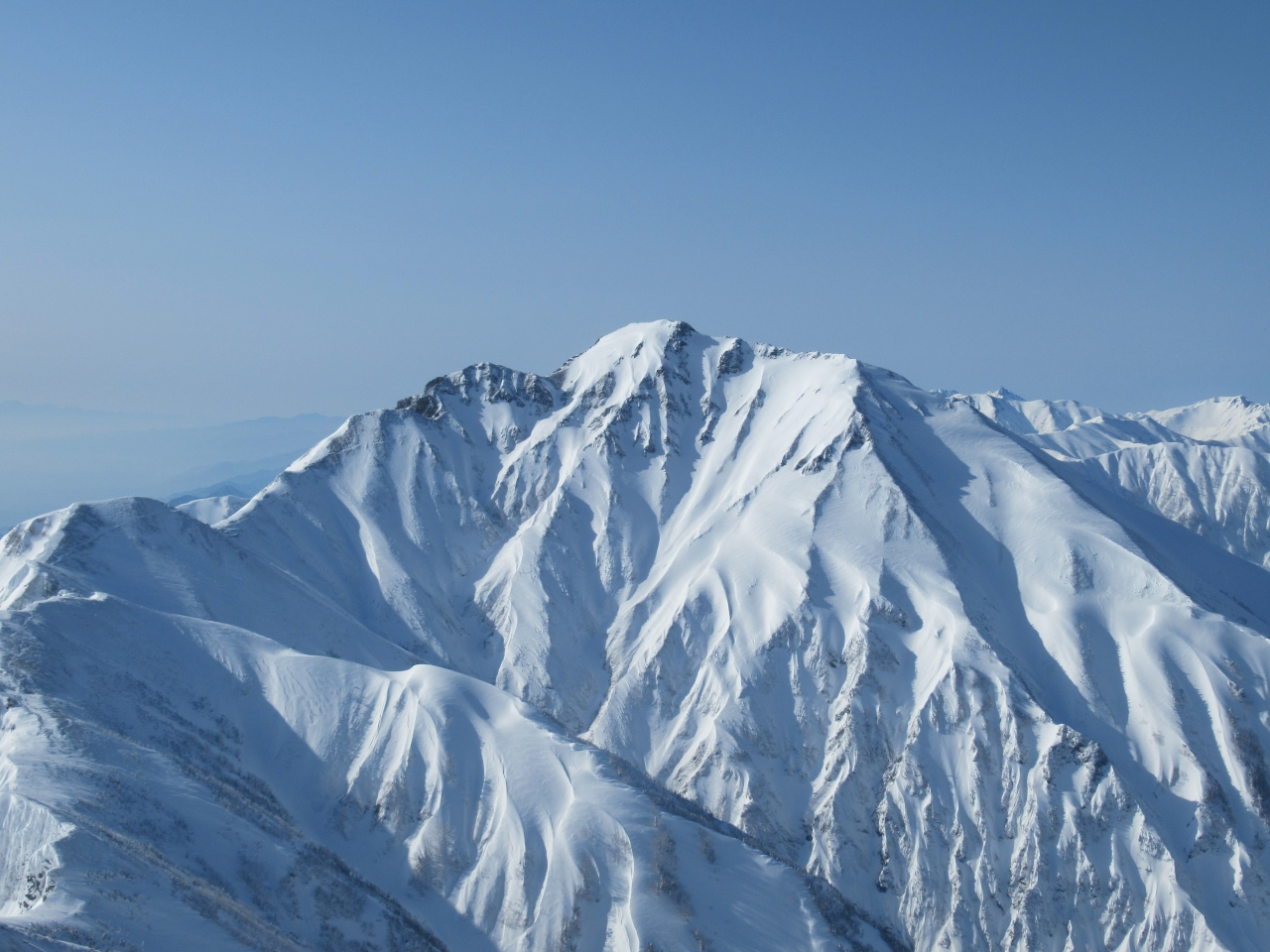 2017年の雪山風景 - 絶景の北アルプス唐松岳