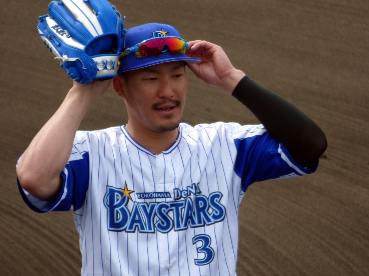14.プロ野球沖縄キャンプを訪ねる読谷2泊 ぎのわん海浜公園 宜野湾市立野球場の横浜DeNAベイスターズ沖縄キャンプその1 ベイスターズオフィシャルショップでショッピング