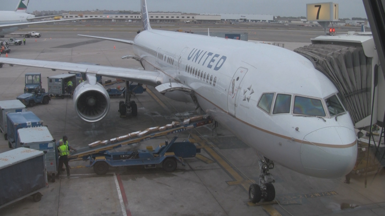 ユナイテッド航空 Ua 国内線ファーストクラス 57 0 ニューヨーク サンフランシスコ Ewr Sfo 搭乗記 17年3月 ニューヨーク アメリカ の旅行記 ブログ By ちゃんくさん フォートラベル ユナイテッド航空 Ua 国内線ファーストクラス 57 0 ニューヨーク サンフランシスコ Ewr Sfo 搭乗記 17年3月 ニューヨーク アメリカ の旅行記 ブログ By ちゃんくさん フォートラベル