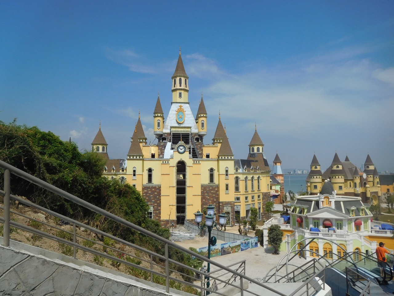 ニャチャン7泊8日の家族旅行 ビンパールランド ニャチャン ベトナム の旅行記 ブログ By マーボードウフーさん フォートラベル ニャチャン7泊8日の家族旅行 ビンパールランド ニャチャン ベトナム の旅行記 ブログ By マーボードウフーさん フォートラベル