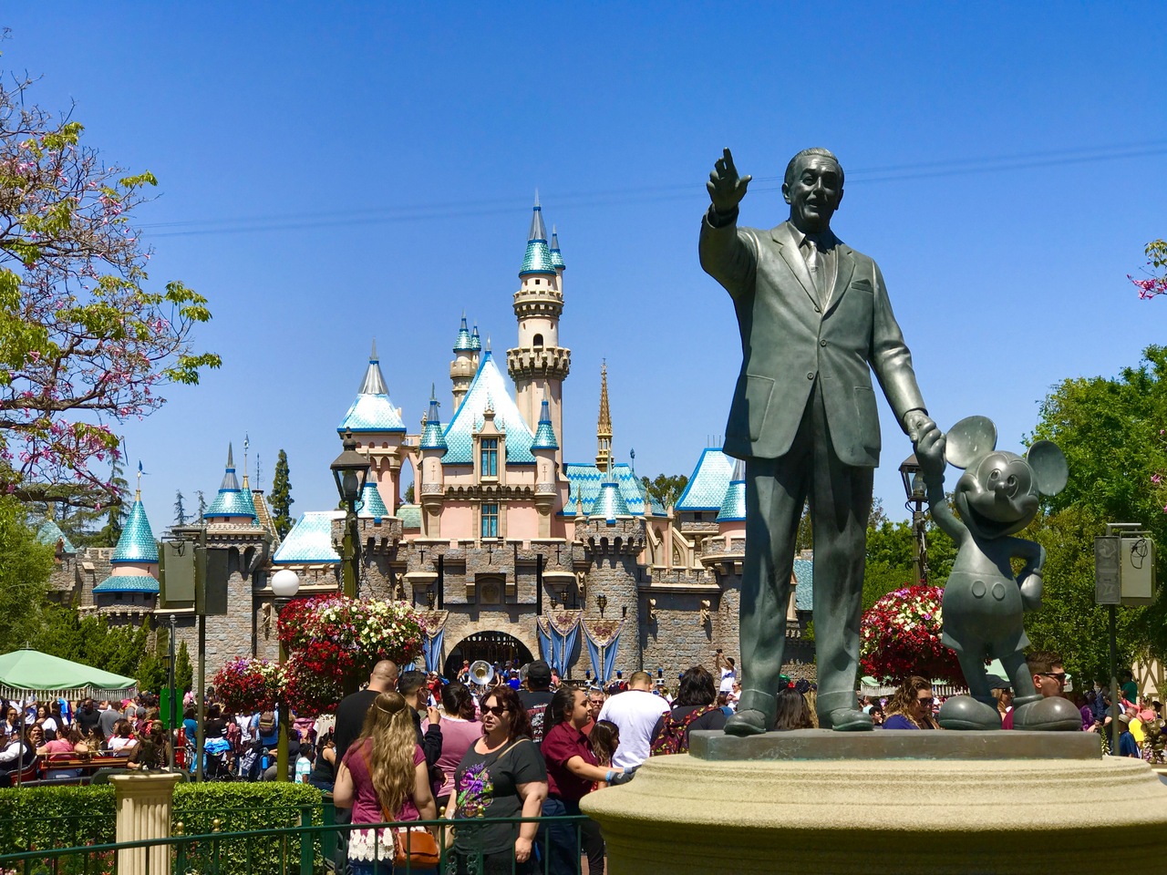 短期留学 In Sandiego アナハイムdisney Park アナハイム アメリカ の旅行記 ブログ By Kayochikaさん フォートラベル