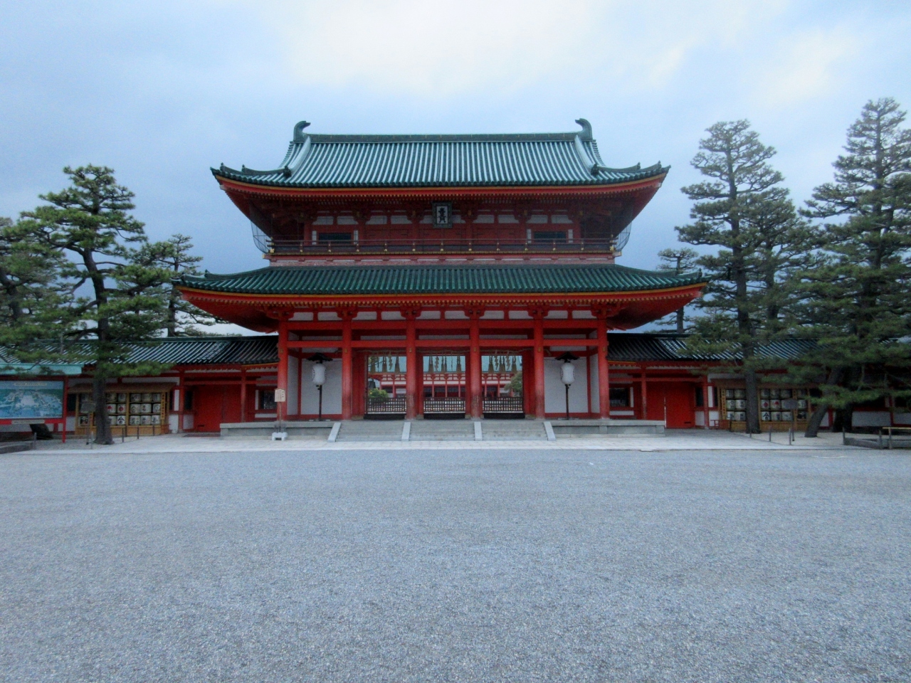 京都の旅17 早朝散歩編 平安神宮 南禅寺 東福寺 下鴨神社 八坂の塔 下鴨 宝ヶ池 平安神宮 京都 の旅行記 ブログ By 湖仙さん フォートラベル