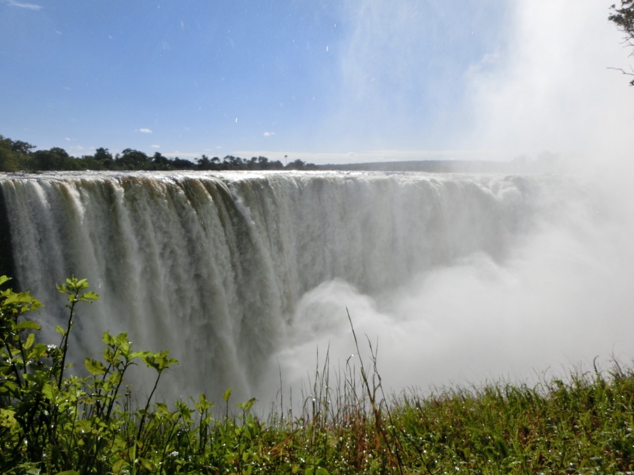 世界遺産 ビクトリアの滝 モシ オァ トーニャ No 1 ビクトリアの滝周辺 ジンバブエ の旅行記 ブログ By サンクトさん フォートラベル 世界遺産 ビクトリアの滝 モシ オァ トーニャ No 1 ビクトリアの滝周辺 ジンバブエ の旅行記 ブログ By サンクトさん フォートラベル
