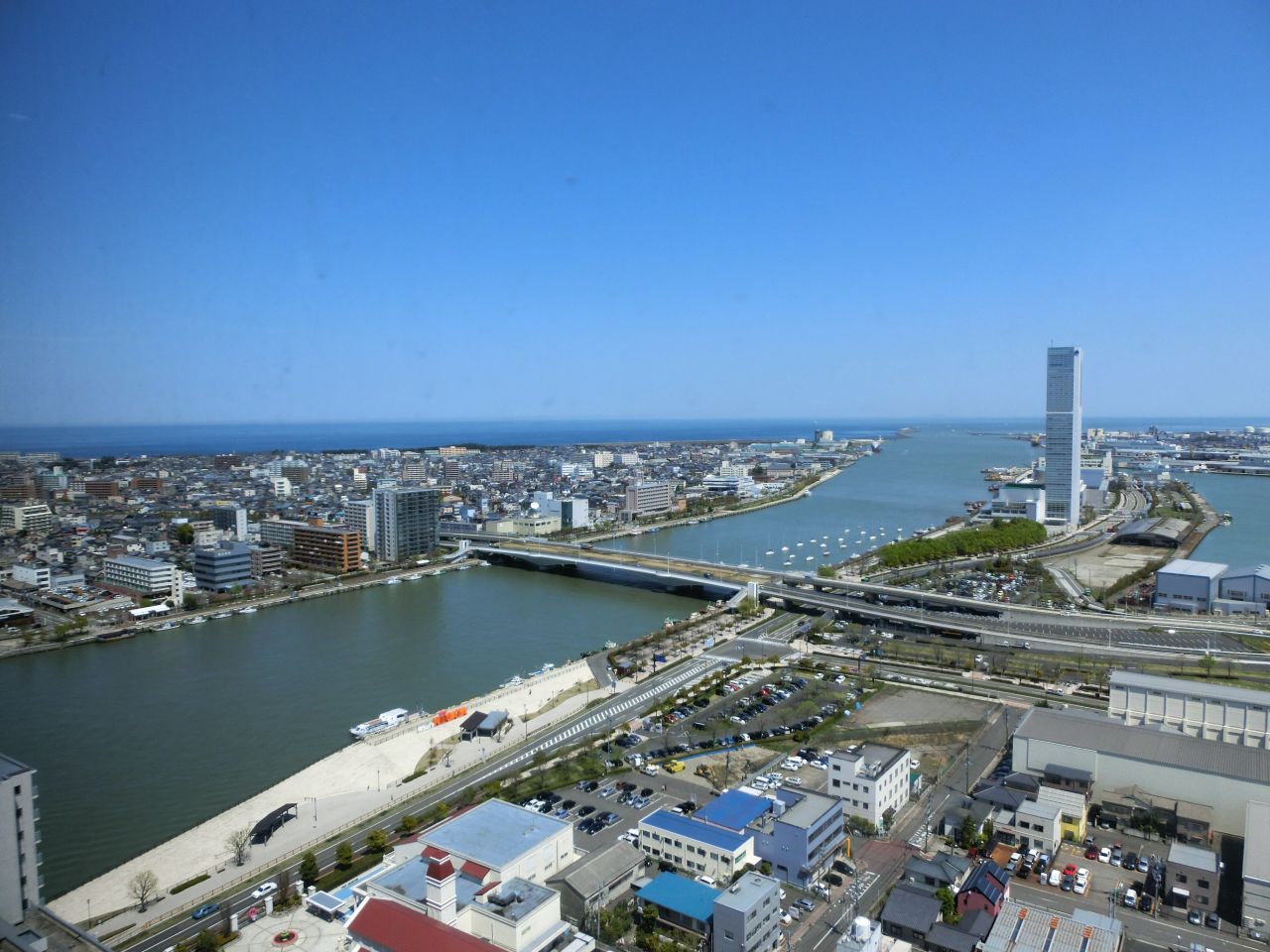 17年春 新潟市内無料展望台巡り ぽんしゅ館 で日本酒を飲み比べ 新潟市 新潟県 の旅行記 ブログ By あーちゃんさん フォートラベル