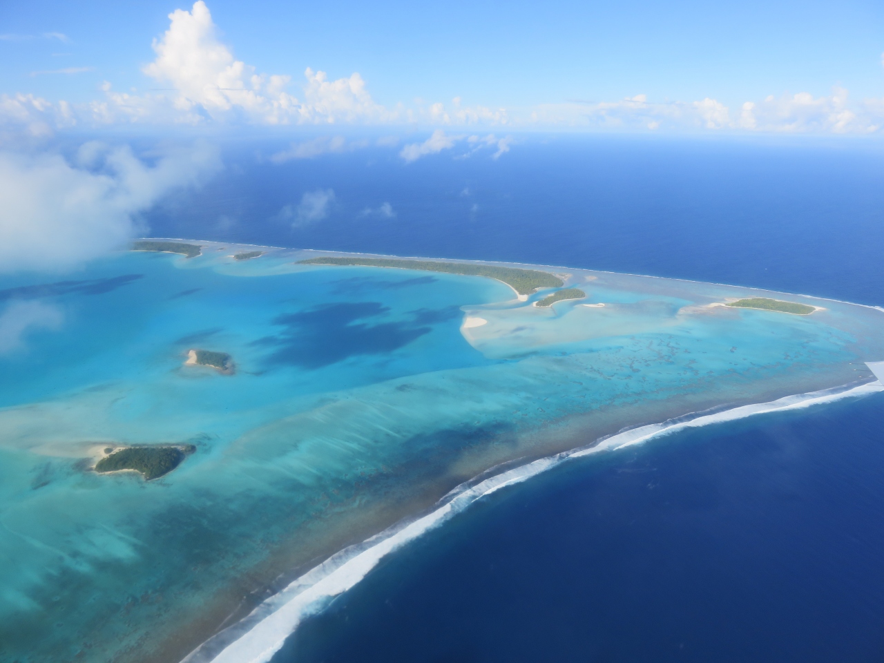 クック諸島 海ってこんな色だったんだaitutaki Lagoon アイツタキ環礁 アイツタキ島 クック諸島 の旅行記 ブログ By 京spa５マインリーフデさん フォートラベル