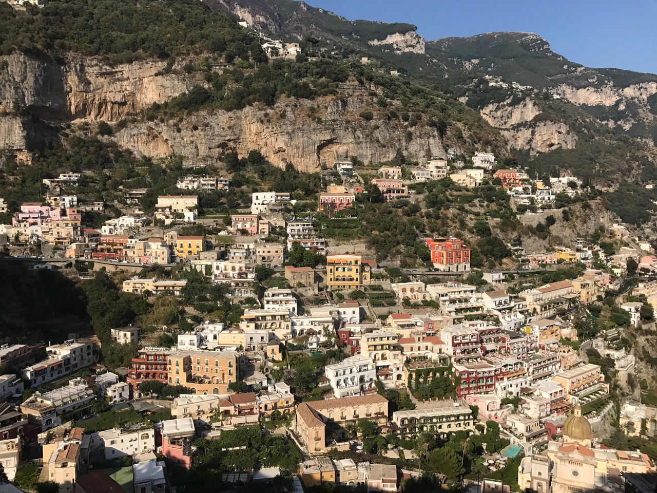 ナポリ カプリ島 ポジターノ ナポリへ姉妹旅 ポジターノ イタリア の旅行記 ブログ By 姉妹旅さん フォートラベル