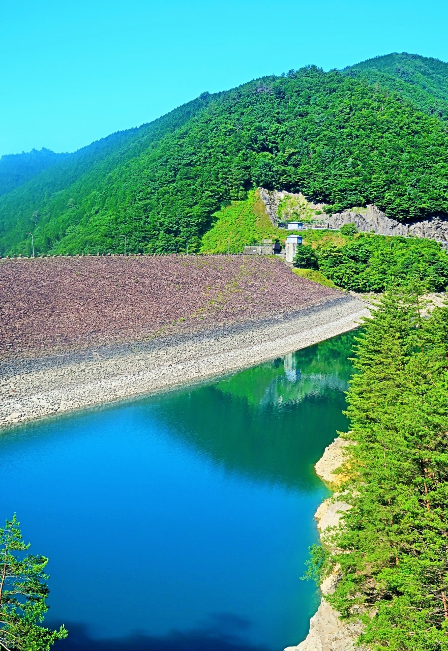 ぎふ-9 下呂 岩屋ダム・東仙峡金山湖 多目的に利用 ☆朝一番の見学で