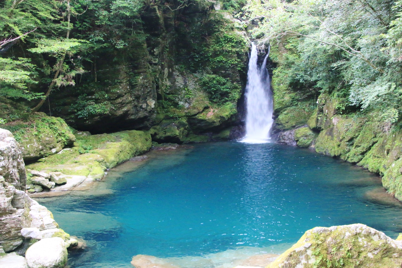 初めての四国旅行はピンポイント ４ 仁淀ブルーを垣間見た にこ淵 いの町 土佐町 高知県 の旅行記 ブログ By クッシーさん フォートラベル