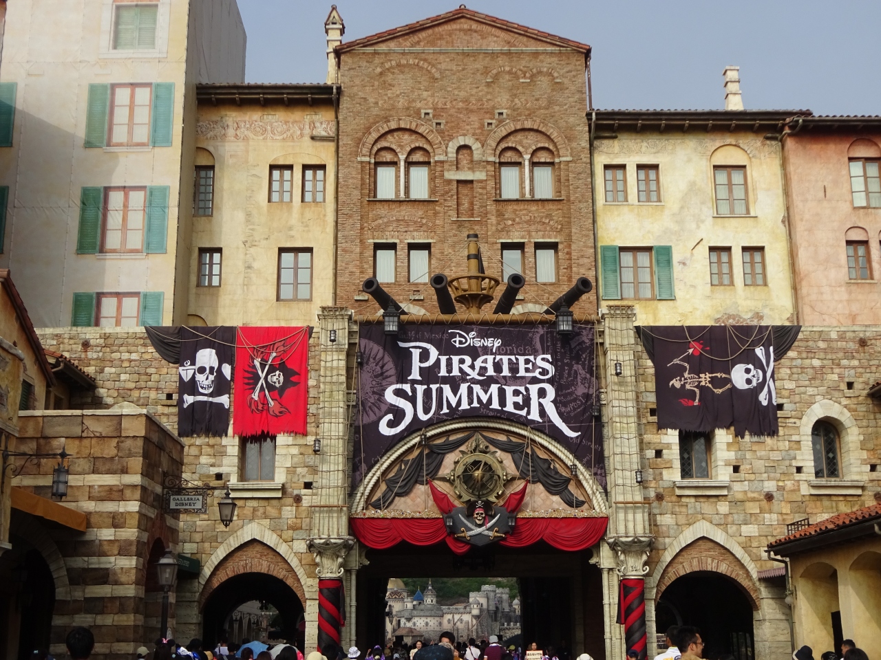 Jalマイル特約券で行く 水ぶっかけてよー 夏ディズニー 最後の家族旅行 2日目tds 東京ディズニーリゾート 千葉県 の旅行記 ブログ By 瑠璃音さん フォートラベル