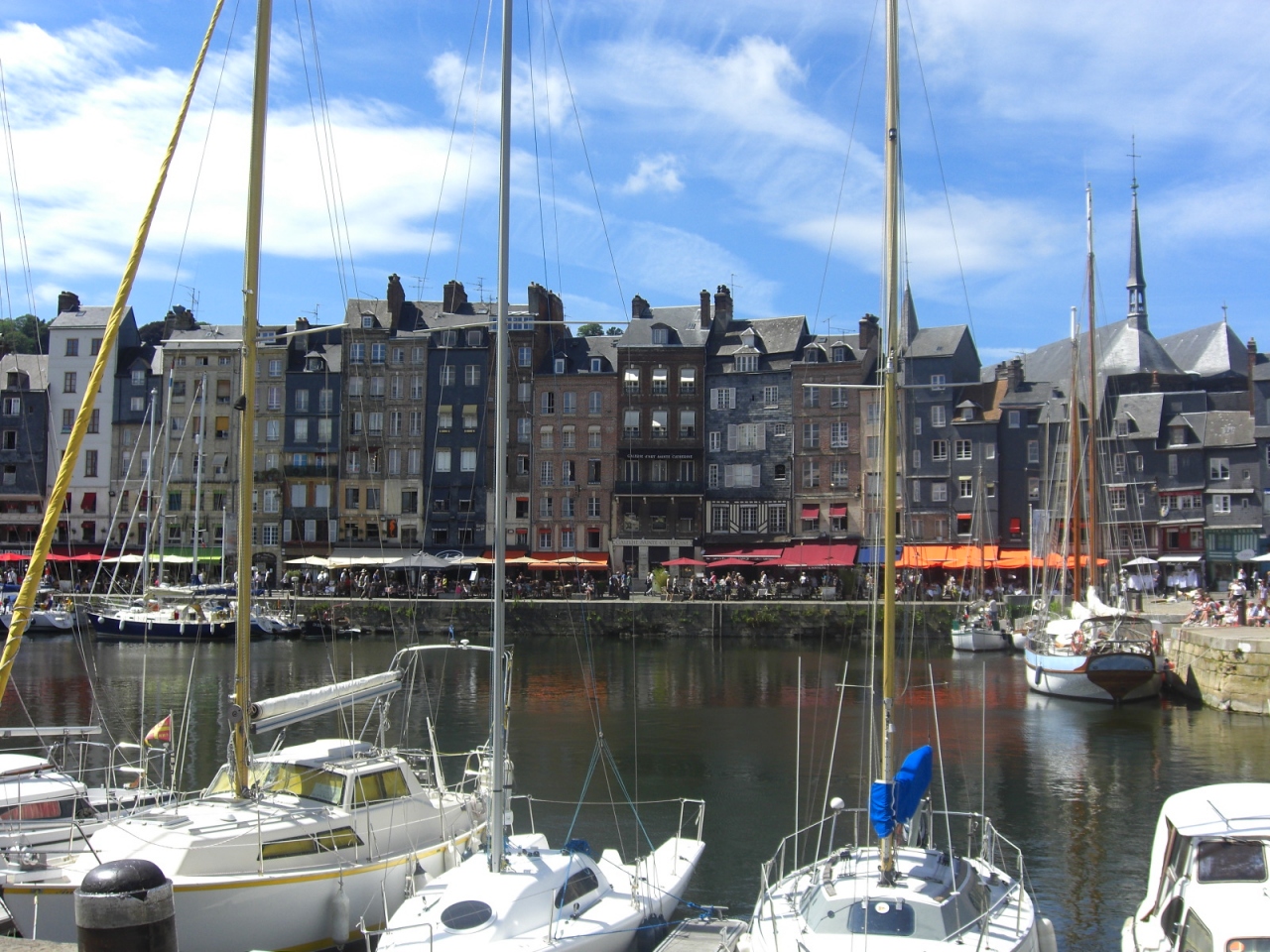 オンフルール街歩き 初ヨーロッパ フランス旅行3 その他の観光地 フランス の旅行記 ブログ By まりもまめさん フォートラベル オンフルール街歩き 初ヨーロッパ フランス旅行3 その他の観光地 フランス の旅行記 ブログ By まりもまめさん フォートラベル