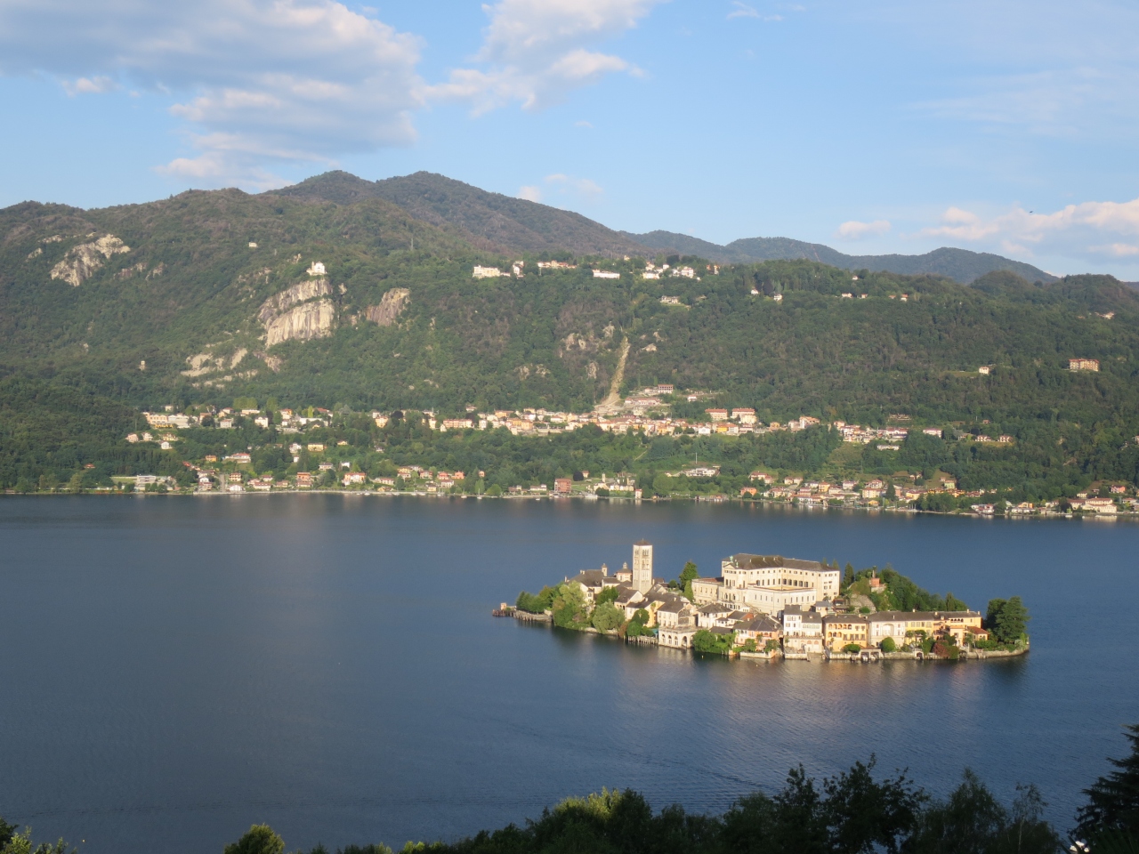 伊瑞仏周遊の旅 第2日am オルタ湖と世界遺産サクロ モンテ シンプロン峠 ピエモンテ州 イタリア の旅行記 ブログ By ぷんちさん フォートラベル