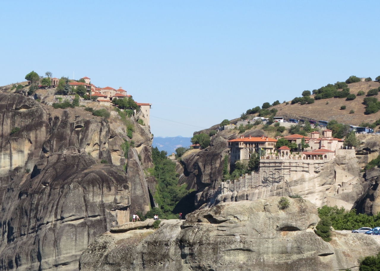 ギリシャの旅 3 奇岩群の頂上に修道院が建つメテオラを訪ねます メテオラ周辺 ギリシャ の旅行記 ブログ By Yamajiさん フォートラベル ギリシャの旅 3 奇岩群の頂上に修道院が建つメテオラを訪ねます メテオラ周辺 ギリシャ の旅行記 ブログ By Yamajiさん フォートラベル