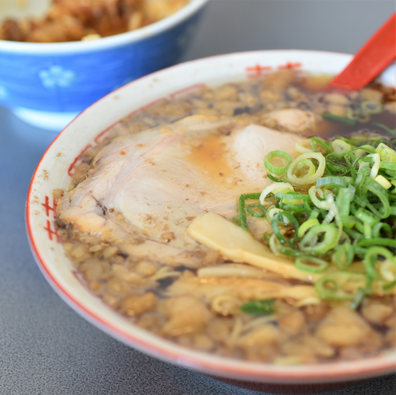 2 美味しい背脂浮く真夏の尾道ラーメン 広島 岡山4日間 尾道 広島県 の旅行記 ブログ By Usakoさん フォートラベル