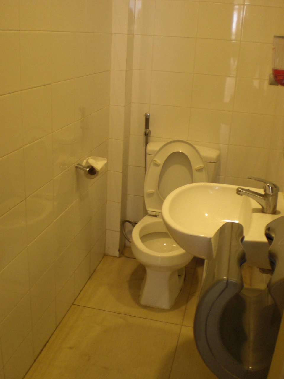 東ティモールのトイレ事情 ディリ 東ティモール の旅行記 ブログ By さいたまさん フォートラベル