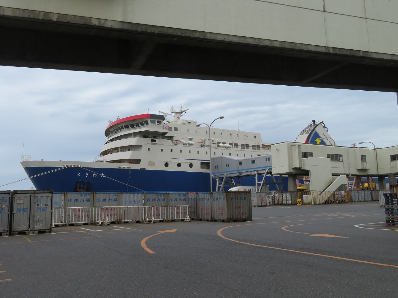 17 台風18号襲来で予定変更した佐渡島とモグラ駅巡り 2日目 1 台風接近で欠航前に佐渡島から新潟港へフェリーときわ丸で渡航 佐渡島 新潟県 の旅行記 ブログ By Jh2fxvさん フォートラベル 17 台風18号襲来で予定変更した佐渡島とモグラ駅巡り 2日目 1 台風接近で欠航前に佐渡島から新潟港へフェリーときわ丸で渡航 佐渡島 新潟県 の旅行記 ブログ By Jh2fxvさん フォートラベル
