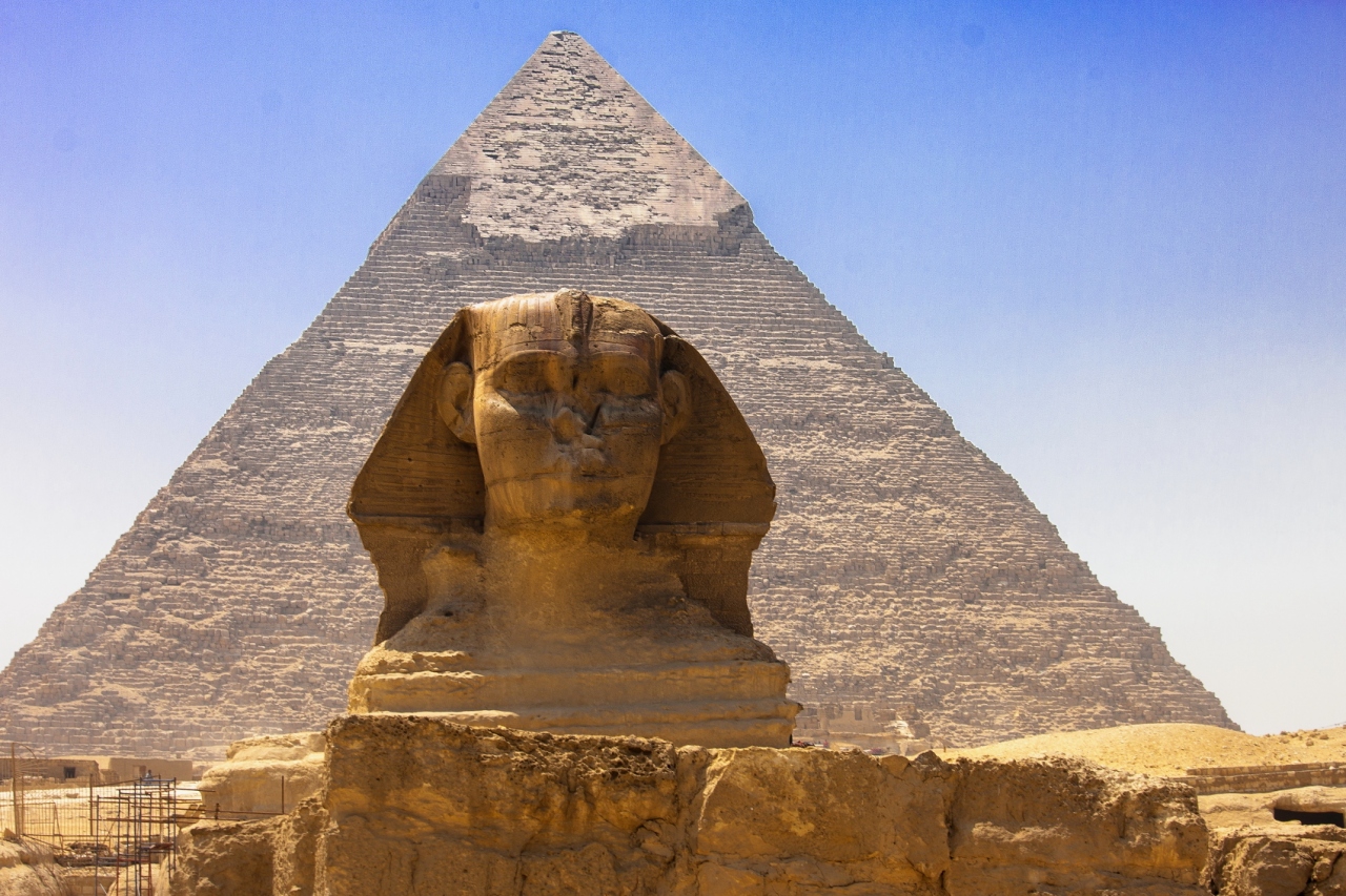 エジプトの世界遺産ギザの三大ピラミッド