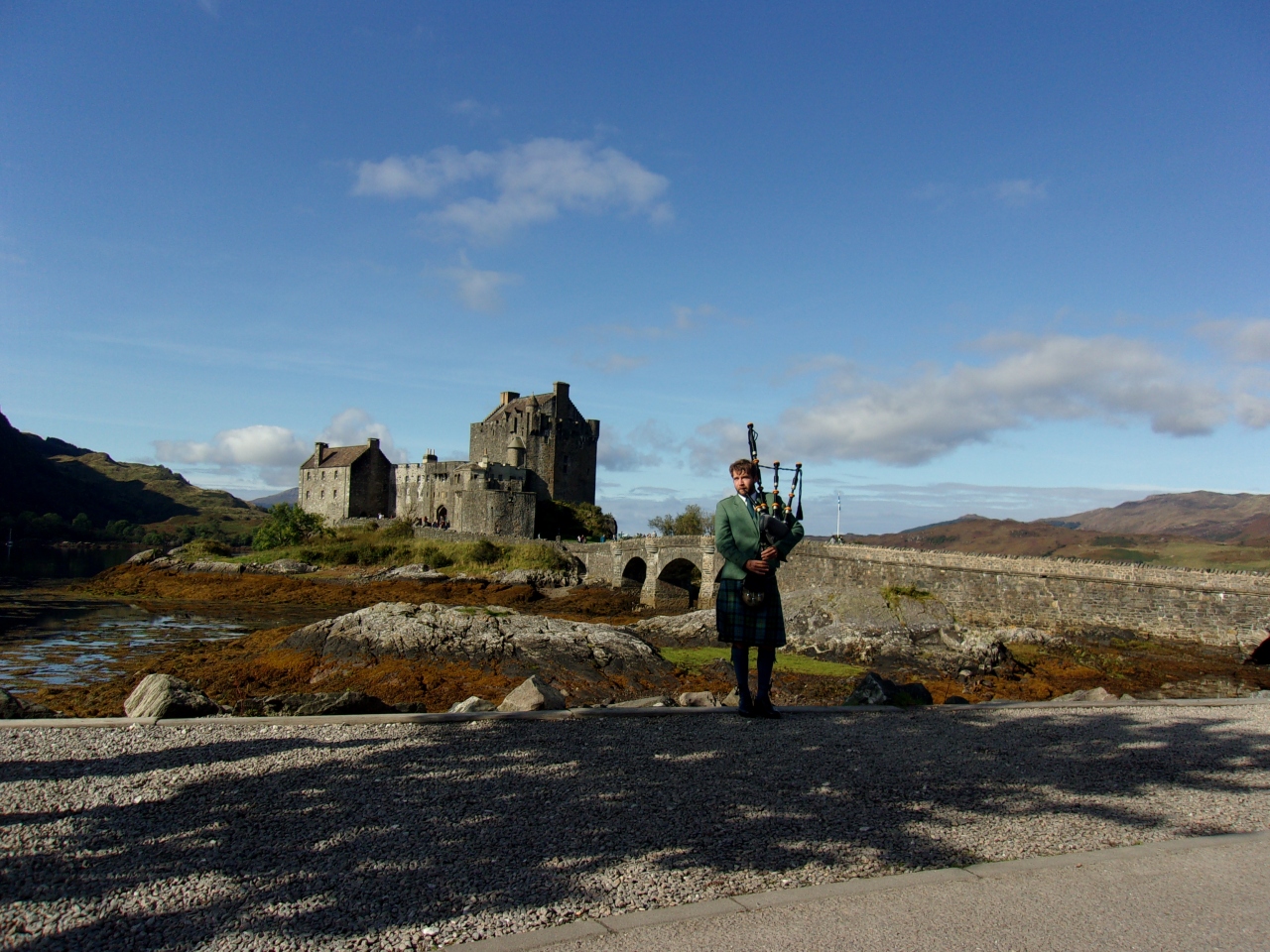 還暦過ぎ夫婦 世界一周旅行スコットランド 翼の島 スカイ島ツアーの3日目 幻のゲール語 インバネス イギリス の旅行記 ブログ By 13tomoさん フォートラベル