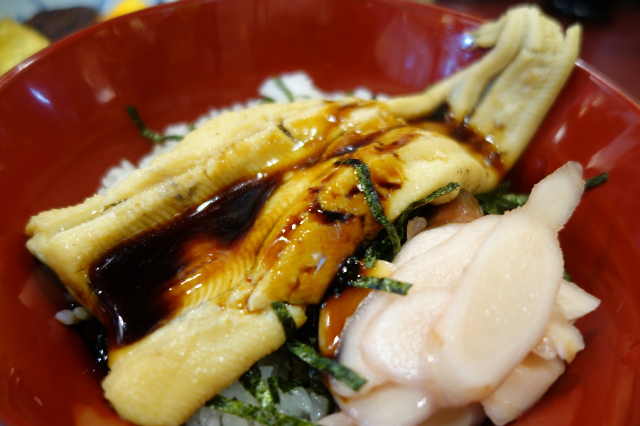 築地 米花さん 穴子丼 長生庵さん 眼鏡のお酒とボラの白子フライとか 小田保さん ヤリイカ煮とタラバター 築地 東京 の旅行記 ブログ By Hhbさん フォートラベル