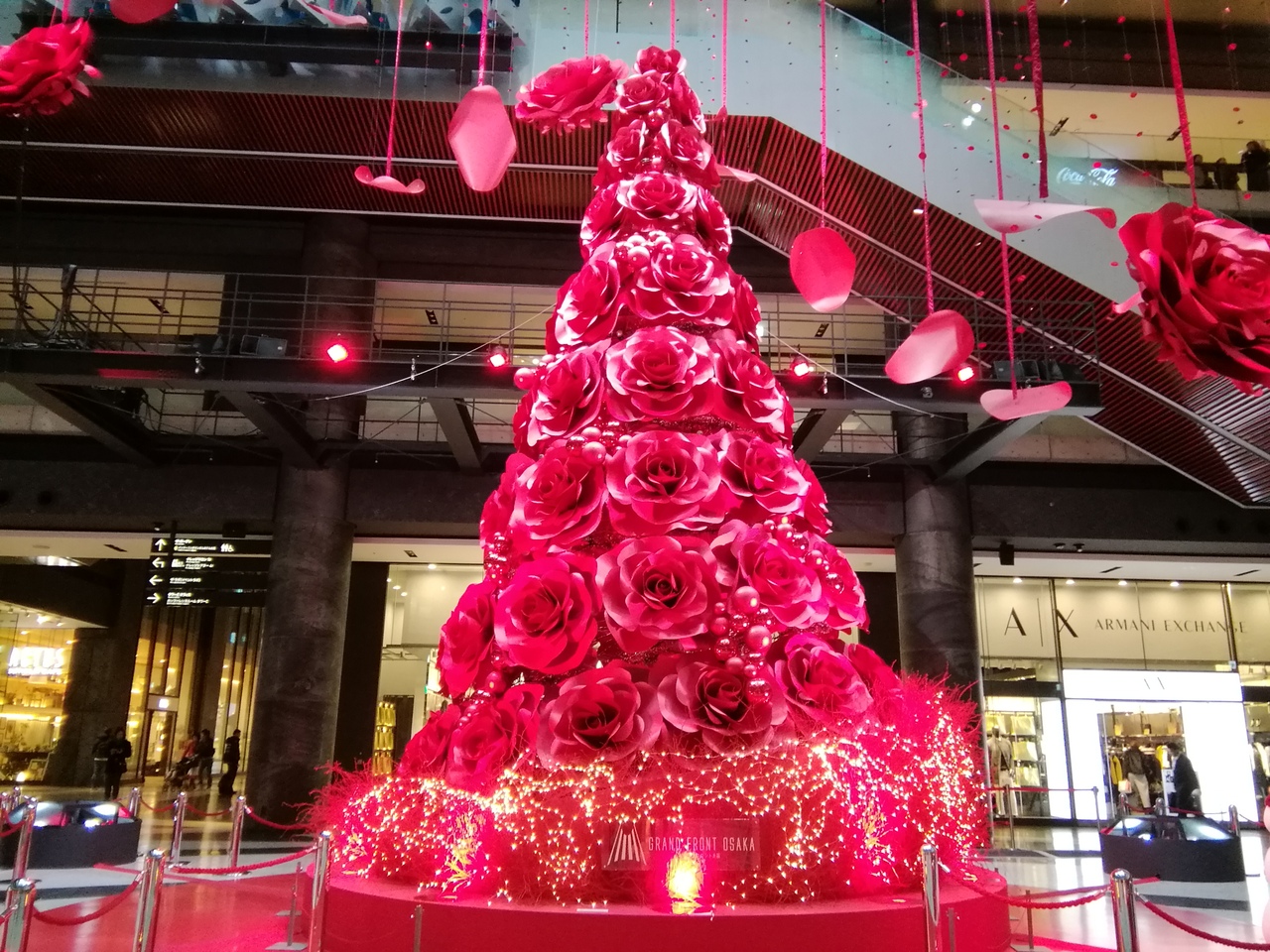 インターコンチネンタルホテル大阪 クラブフロア 新梅田食道街 クリスマスマーケット キタ 大阪駅 梅田 大阪 の旅行記 ブログ By Nammyさん フォートラベル