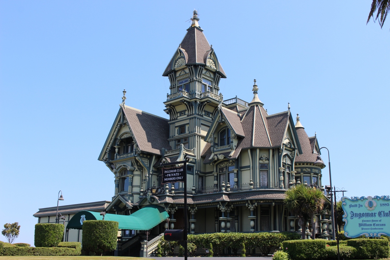 キャンプしに はるばるオレゴン カリフォルニア Day 6 1 ビクトリア朝時代の旧市街地にユニークな壁画が混在する町 Eureka Eureka Eureka カリフォルニア州 アメリカ の旅行記 ブログ By 森の番人さん フォートラベル キャンプしに はるばるオレゴン カリフォルニア Day 6 1 ビクトリア朝時代の旧市街地にユニークな壁画が混在する町 Eureka Eureka Eureka カリフォルニア州 アメリカ の旅行記 ブログ By 森の番人さん フォートラベル