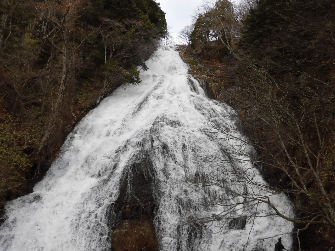 17秋 37年ぶりの日光３ 奥日光三名瀑 竜頭の滝 湯滝 華厳滝 日光湯元温泉 栃木県 の旅行記 ブログ By はんけんさん フォートラベル