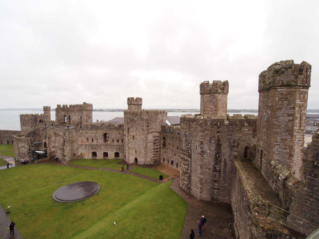 17年7月 レンタカーで巡るイギリス郊外 ロンドン欲張り旅行 5日目 7 11 火曜日 雨時々曇り ウェールズ イギリス の旅行記 ブログ By マッキーさん フォートラベル 17年7月 レンタカーで巡るイギリス郊外 ロンドン欲張り旅行 5日目 7 11 火曜日 雨時々曇り ウェールズ イギリス の旅行記 ブログ By マッキーさん フォートラベル