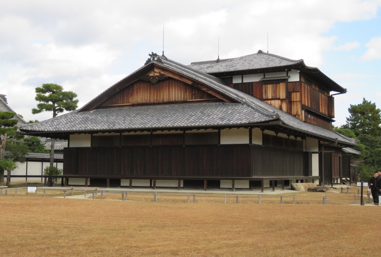 17暮 滋賀と京都の名城巡り 14 17 12月2日 14 二条城 3 6 本丸 本丸御殿 本丸庭園 天守台 雁木 内堀 二条 烏丸 河原町 京都 の旅行記 ブログ By 旅人のくまさんさん フォートラベル