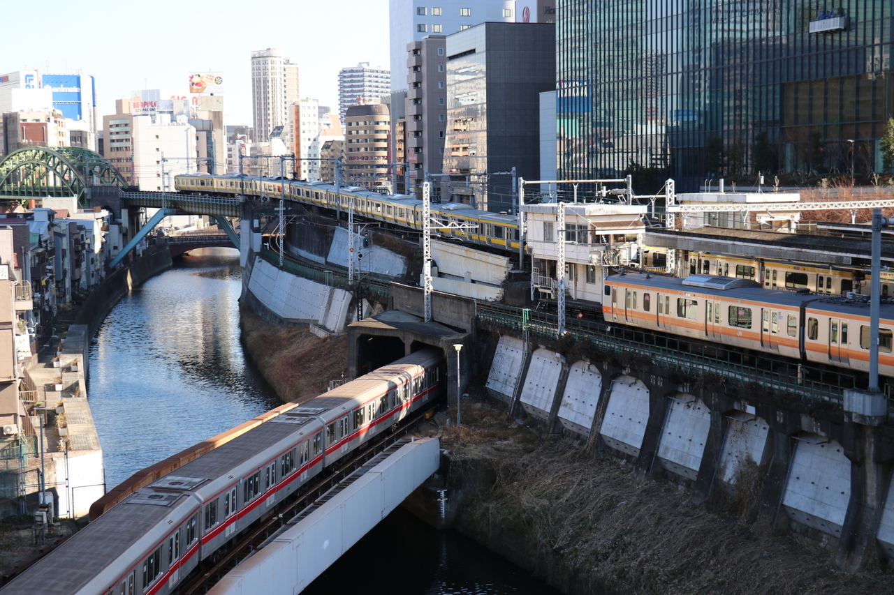 御茶ノ水から水道橋まで鉄写んぽ 東京の旅行記 ブログ By カジュトシュさん フォートラベル