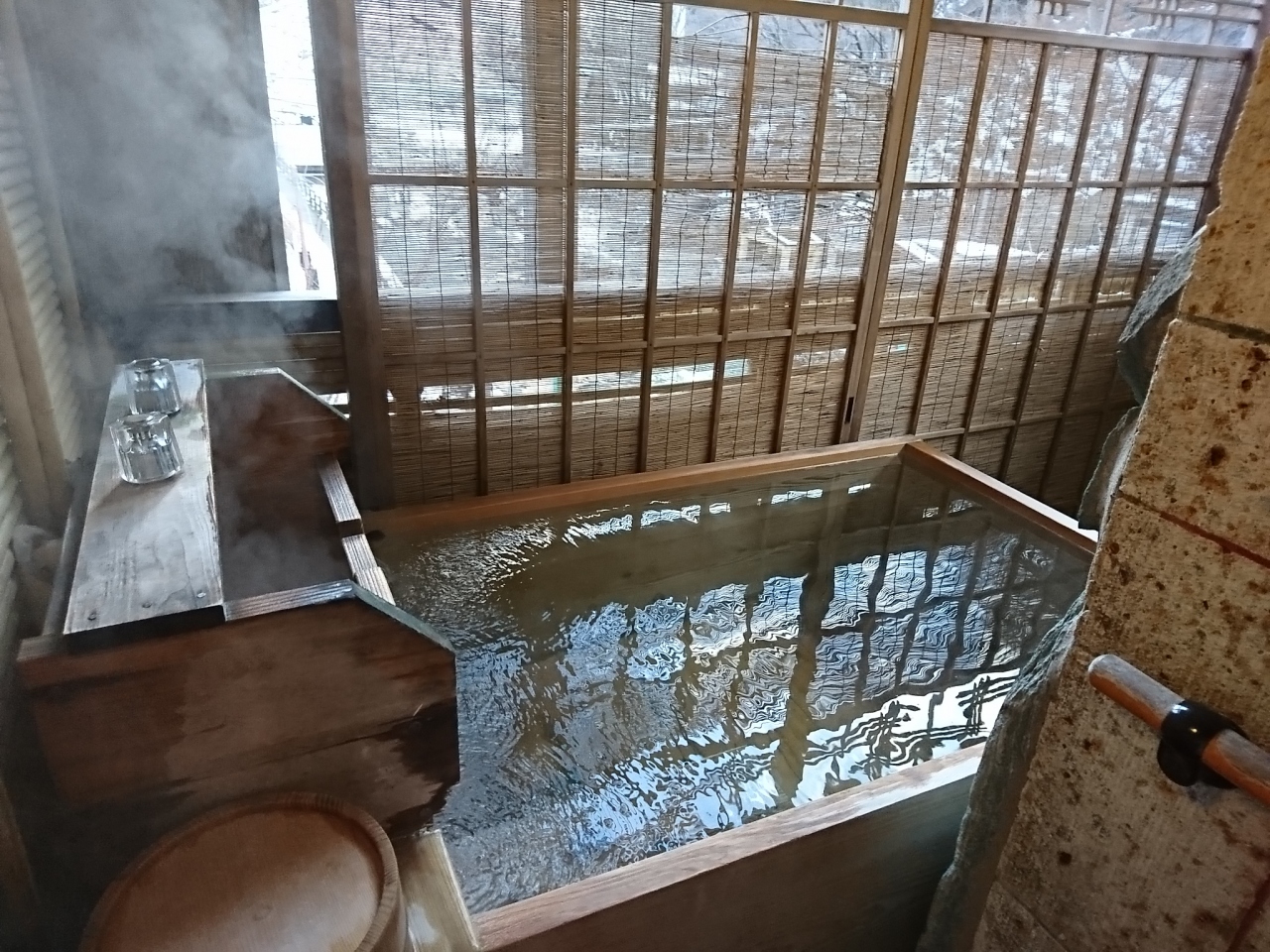 格安雪見風呂は サイコー 川治温泉 栃木県 の旅行記 ブログ By あらふぃふてぃさん フォートラベル